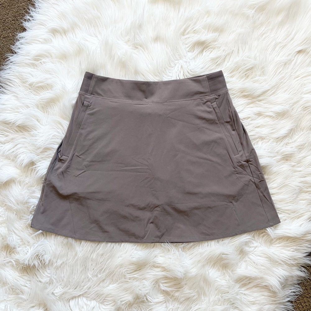 Athleta Brooklyn Heights High Rise Athletic Skort Pyrite Brown 6